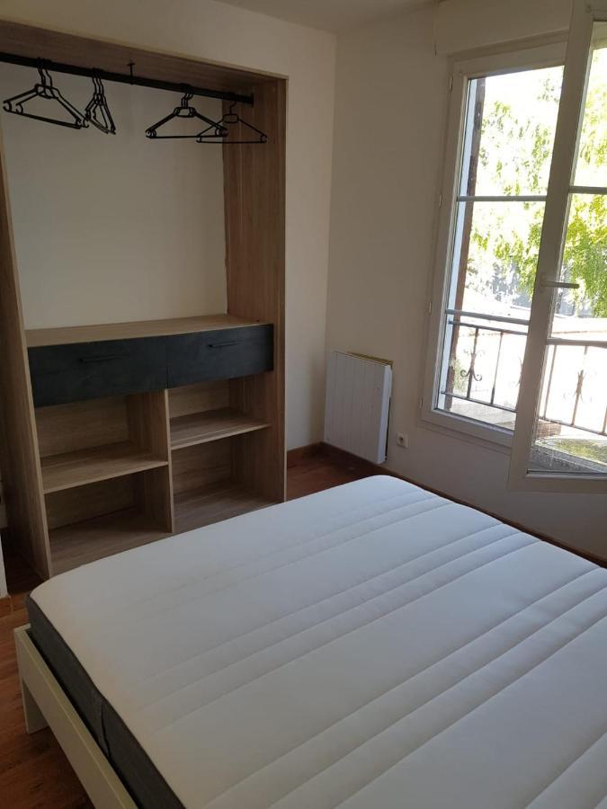 F4 Dans Maison Au Calme Pres Du Centre De Chalons En Champagne מראה חיצוני תמונה