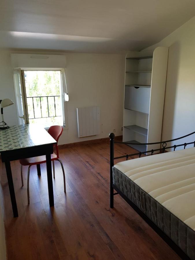 F4 Dans Maison Au Calme Pres Du Centre De Chalons En Champagne מראה חיצוני תמונה